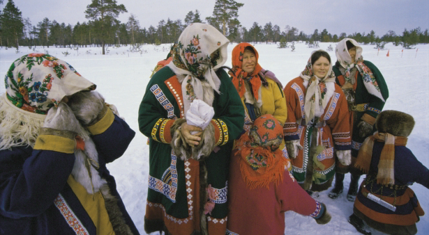 Ханты в платках Ханты в платках